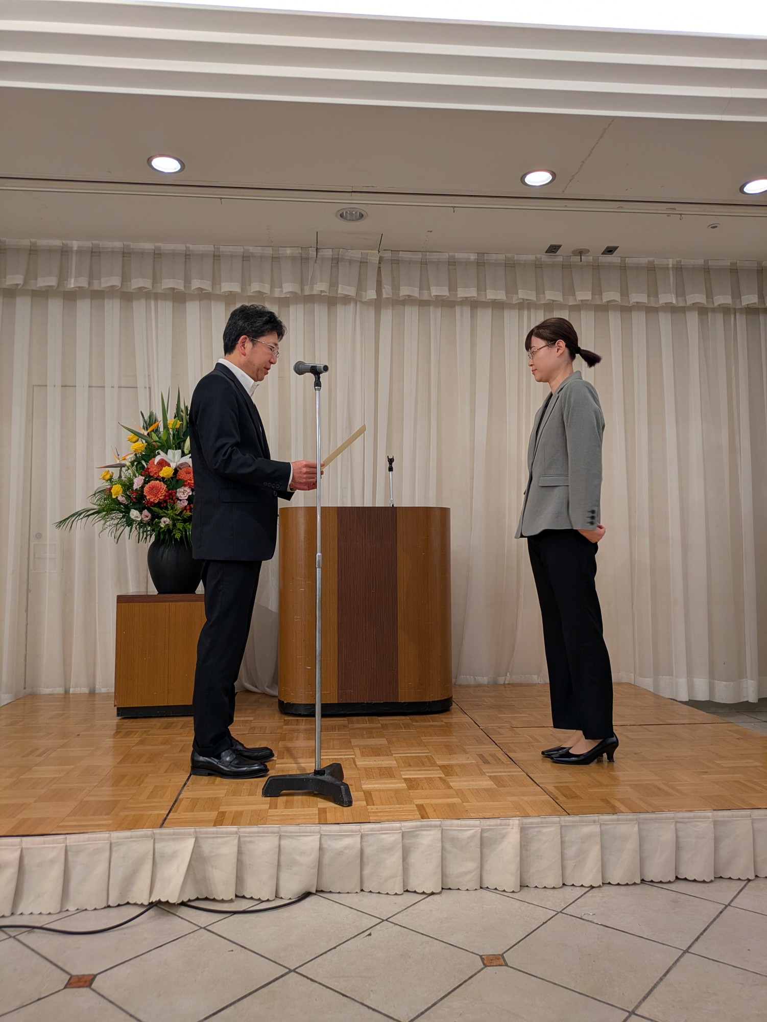 キックオフフォーラム2026の表彰・辞令交付の様子
